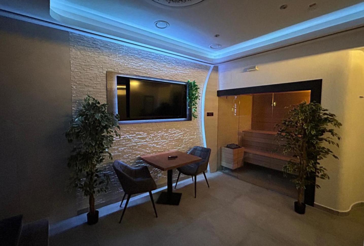 Me And Spa Дюссельдорф Экстерьер фото